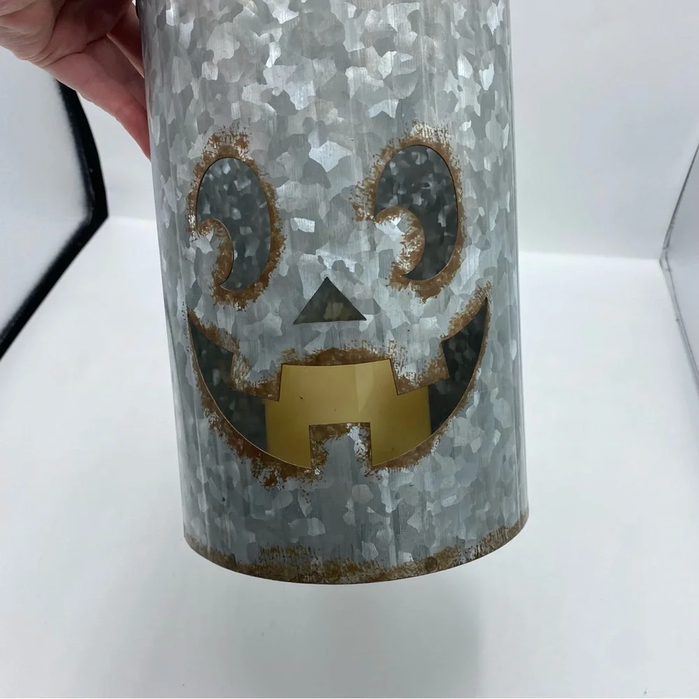 Rustic‎ Gray galvanized Metal Jack-O'-Lantern Electric Candle Halloween fall